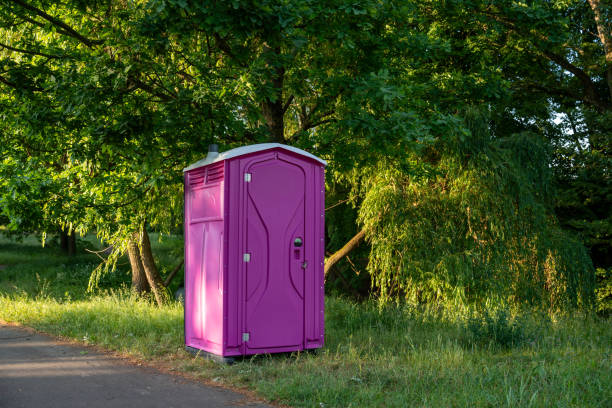 Best Best portable toilet rental  in Golden Glades, FL